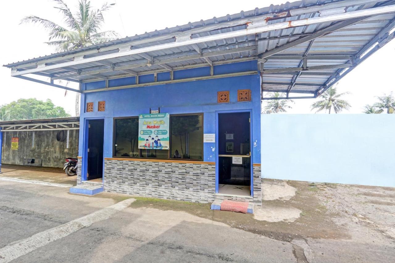 Oyo 90796 Hotel Mulya Indah Tambakmulya 외부 사진